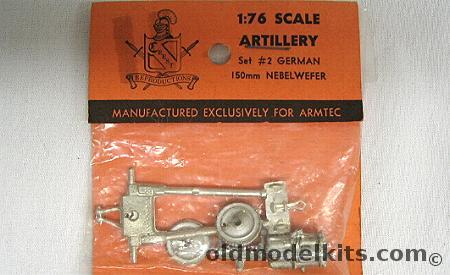 Crest-Armtec 1/76 German 150mm Nebelwefer, 2 plastic model kit